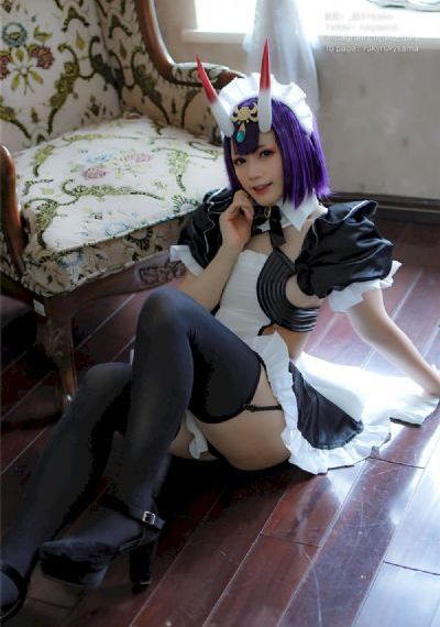 农村裸体脱精光歌舞团_西瓜视频免费观看